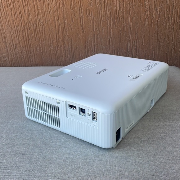 Epson CO-W01 WxGA projector - Picture 4 of 16